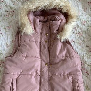 Dusty pink vest - junior size